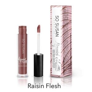 So Susan Cosmetics // liquid matte